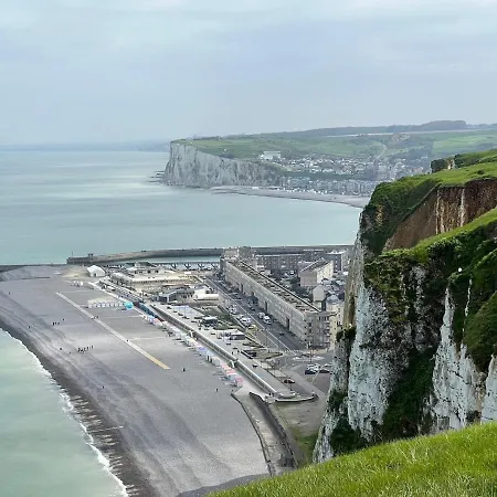 L'estacade Avec Sur Le Tréport