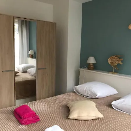 L'estacade Avec Sur Le Treport